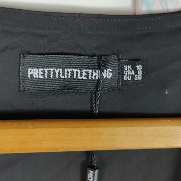 PrettyLittleThing Black Plunge Mini Dress Ruched Bodycon NWT Size 6 - Picture 9 of 14